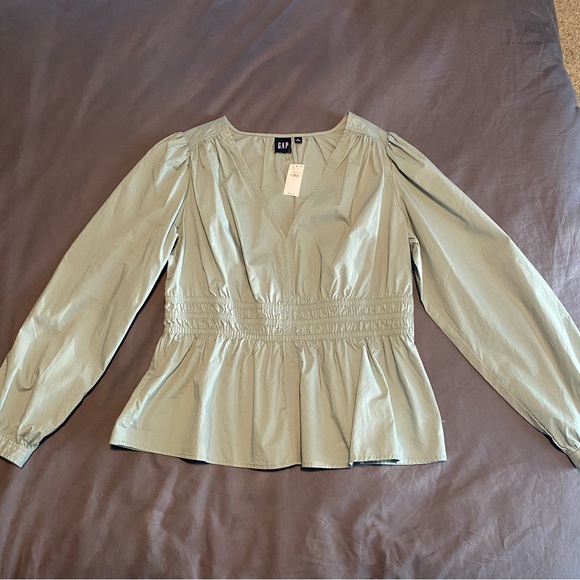 NWT GAP Puff Sleeve Peplum Top Sage Size Large - Picture 3 of 13